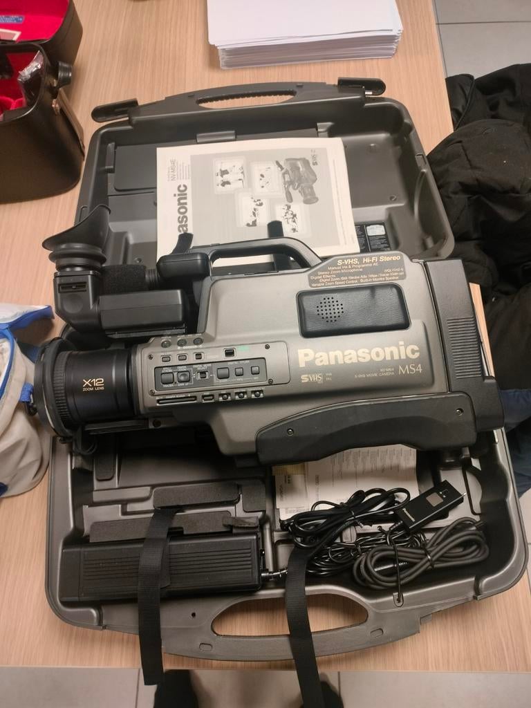 Camera Panasonic MS4 in zeer goede staat, Audio, Tv en Foto, Videocamera's Analoog, Ophalen, Camera