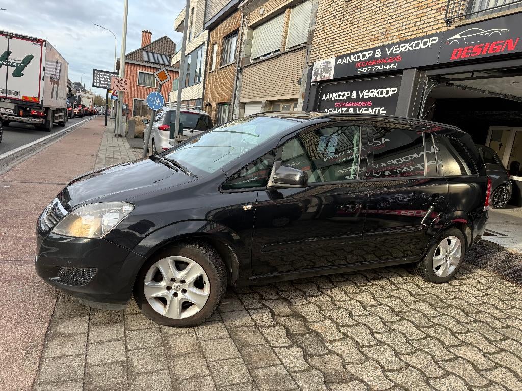 Opel Zafira 1800CC Essence 140PK annee 2014**7 Places, Autos, Capteur de stationnement, Euro 5, Achat, Entreprise