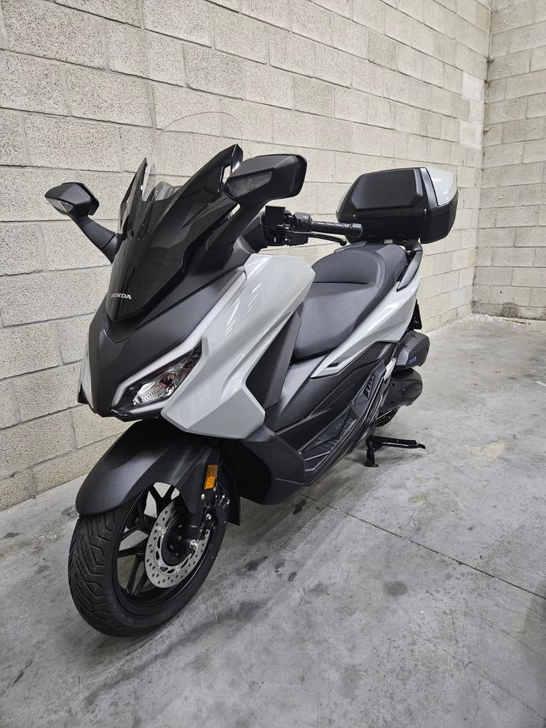 Honda Forza 125cc, Motos, Scooter, Particulier, 125 cm³, Jusqu'à 11 kW