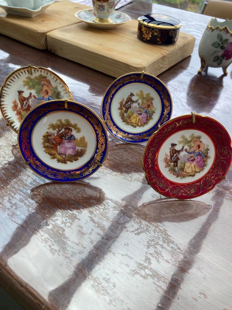Miniatuur limoges bordjes, Ophalen