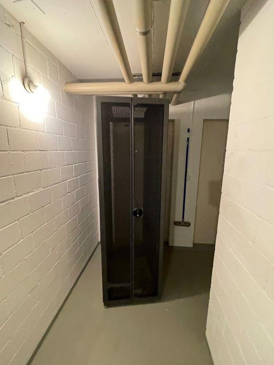 HP serverkast, Computers en Software, Serverkasten, Zo goed als nieuw