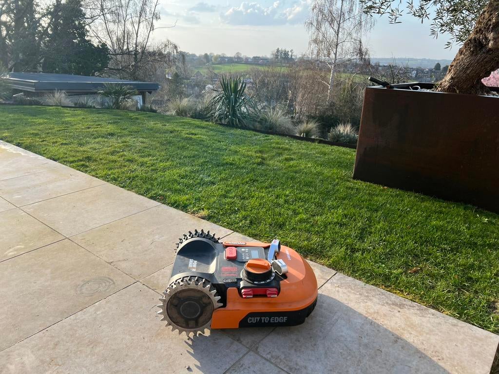 Robot Worx WR143e M1000, Jardin & Terrasse, Enlèvement, Comme neuf