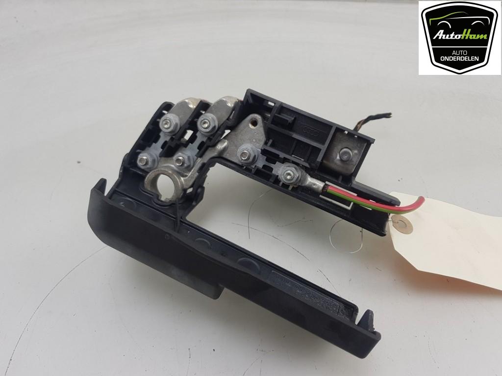 CAPTEUR DE BATTERIE Audi TT (8J3) (|8J0915459|), Utilisé, Audi