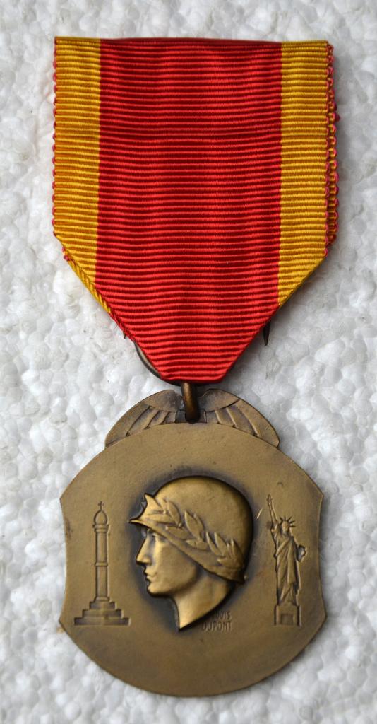 Medaille, Victory medaille 1940-45, La Ville de Liege (Luik), Verzamelen, Militaria | Algemeen, Ophalen of Verzenden, Landmacht