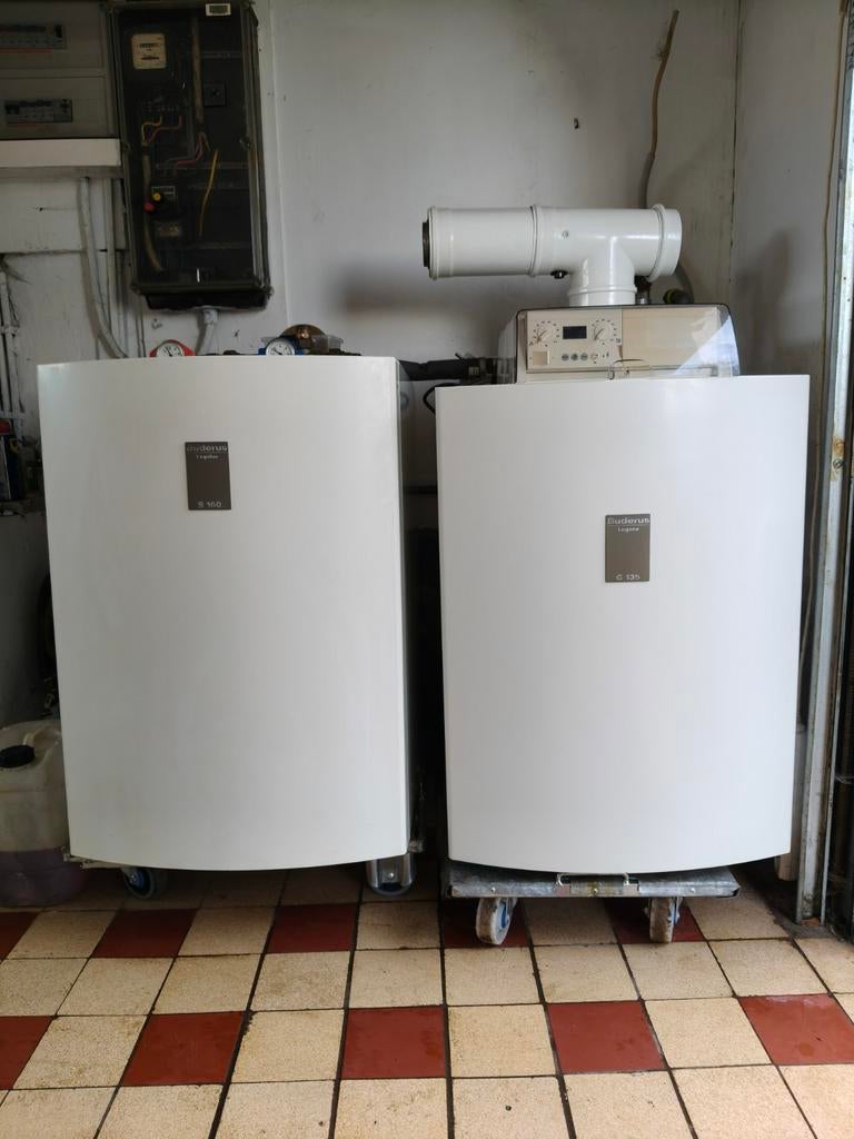 Chaudière à mazout à condensation 26kw, Bricolage & Construction, Chauffage & Radiateurs, Enlèvement