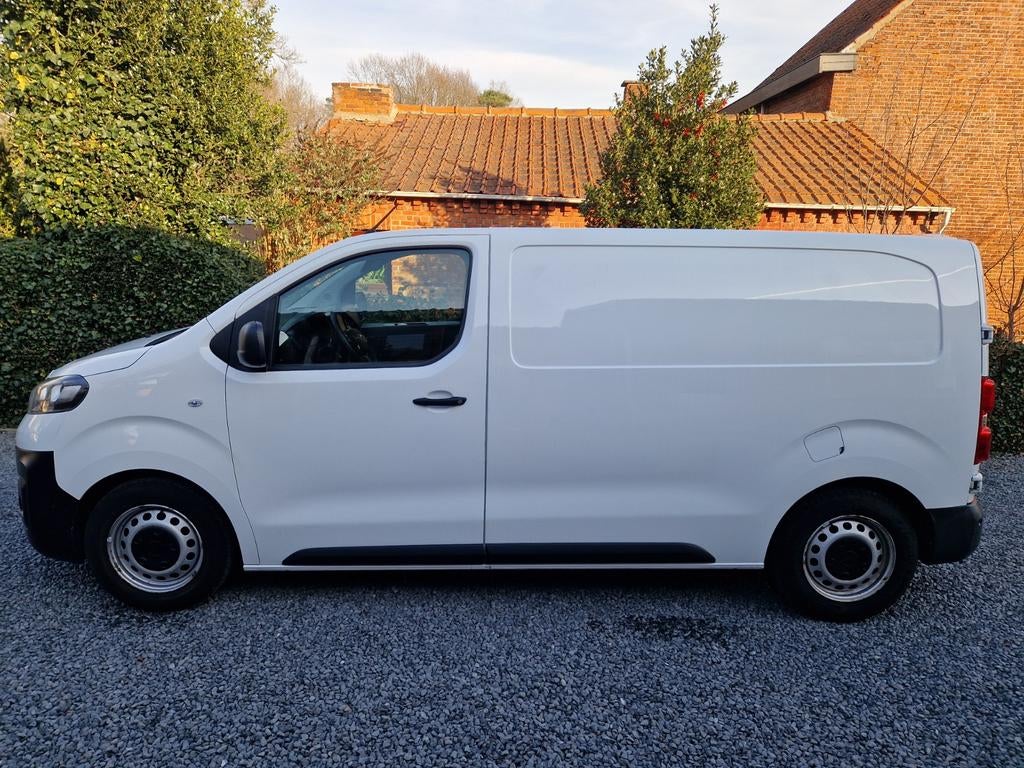 Opel Vivaro BJ 2022 116500 km avec des dommages mineurs, Autos, Camionnettes & Utilitaires, Achat, Euro 6, Entreprise, Boîte manuelle