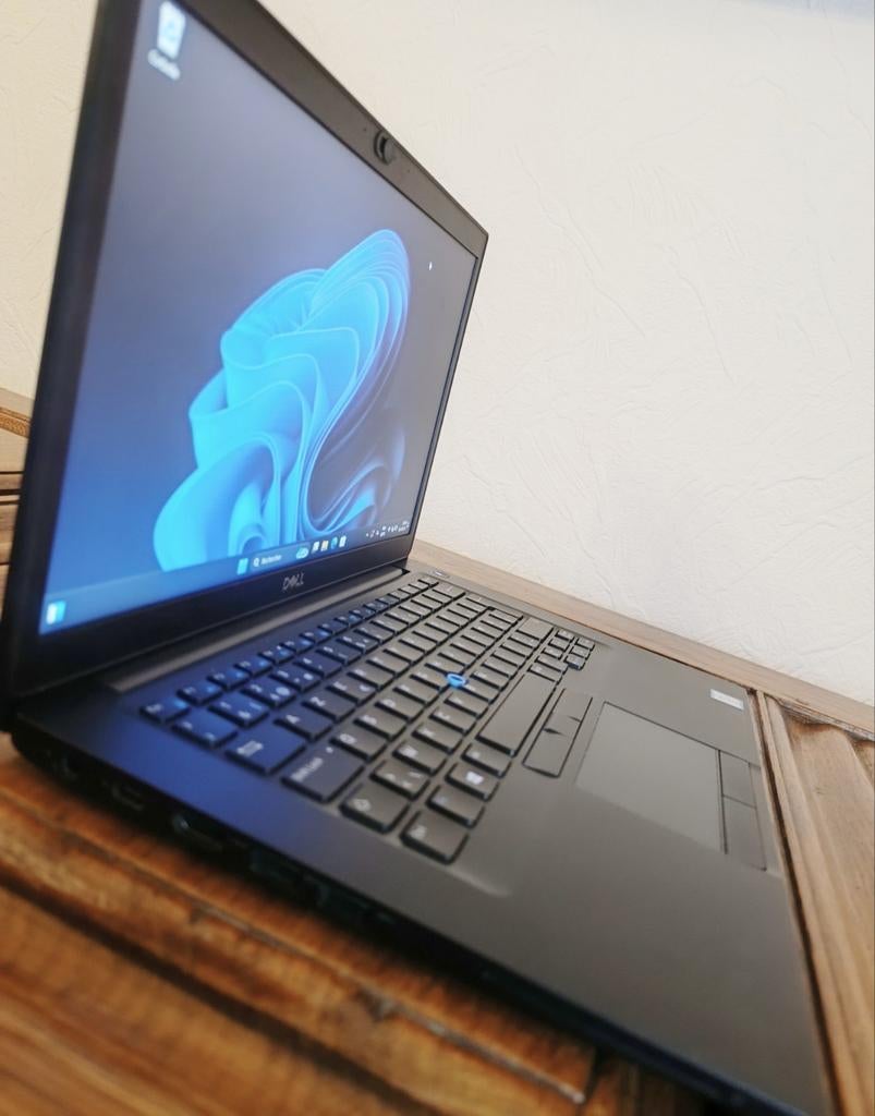 PC portable Dell Latitude 7460 i7 / SSD 512GB / RAM 32Gb, INTEL CORE i7 8665U, 14 pouces, 512 GB, Utilisé