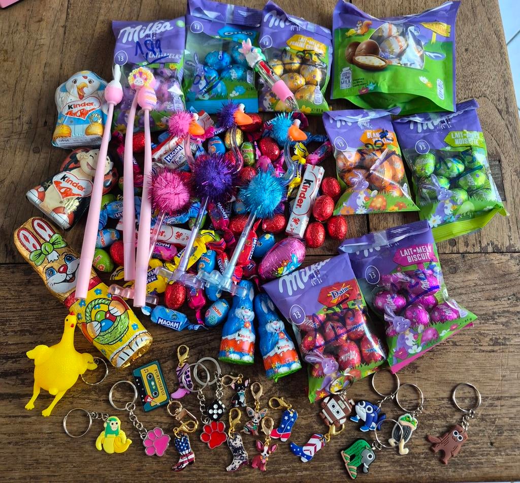 Lot overschot van uitdeelcadeautjes en chocola, Diversen, Levensmiddelen, Ophalen of Verzenden