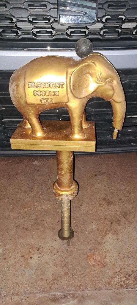 Tireuses pompe  à bière Scotch CTS éléphant, Enlèvement