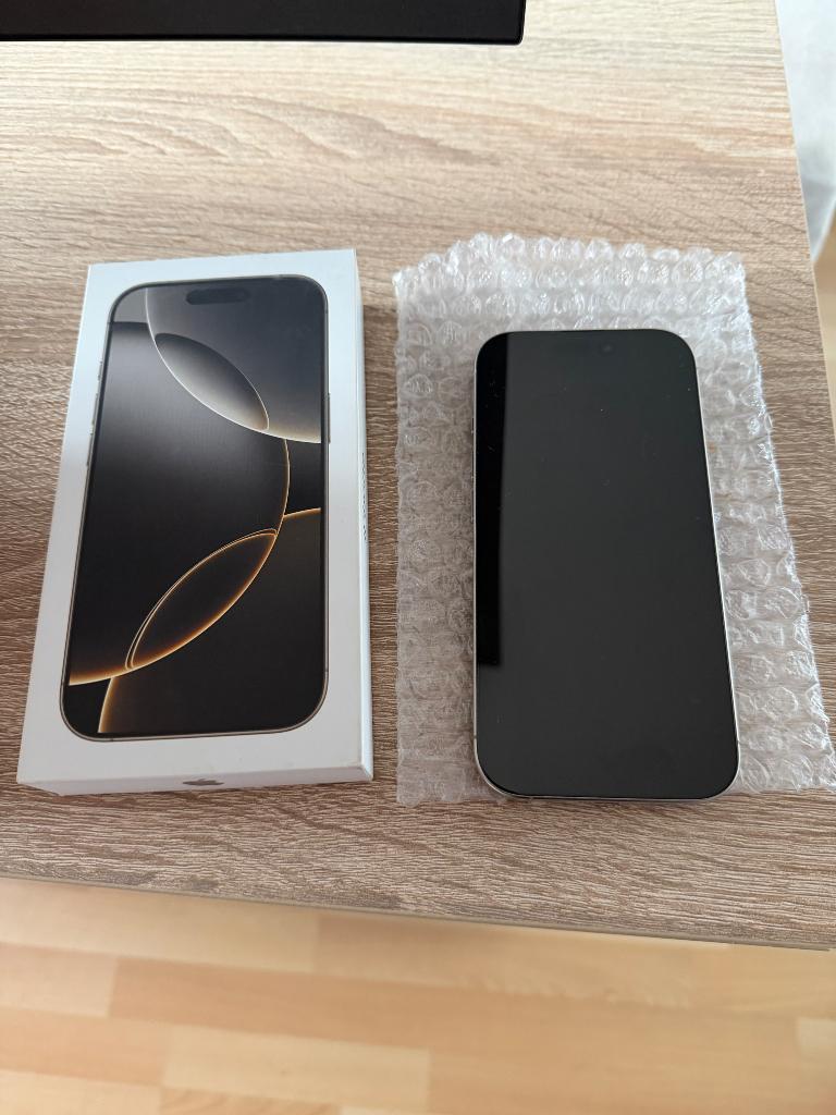 Iphone 16 pro natural titanium, Télécoms, Téléphonie mobile | Apple iPhone, 94 %, 128 GB, Enlèvement ou Envoi, Comme neuf