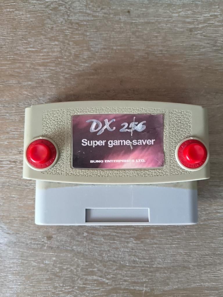 N64 Nintendo 64 DX 256 Super game saver Bung Enterprises Ltd, Games en Spelcomputers, Games | Nintendo 64, Gebruikt, Ophalen of Verzenden
