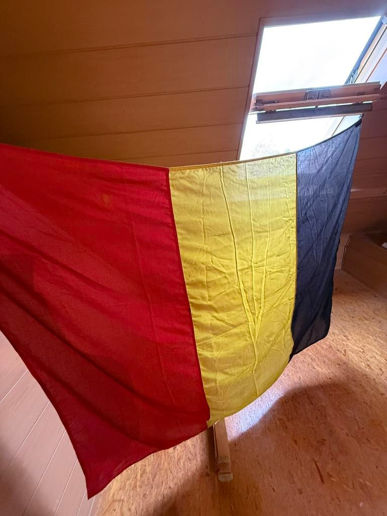 Belgische vlag 1990, Diversen, Ophalen, Zo goed als nieuw