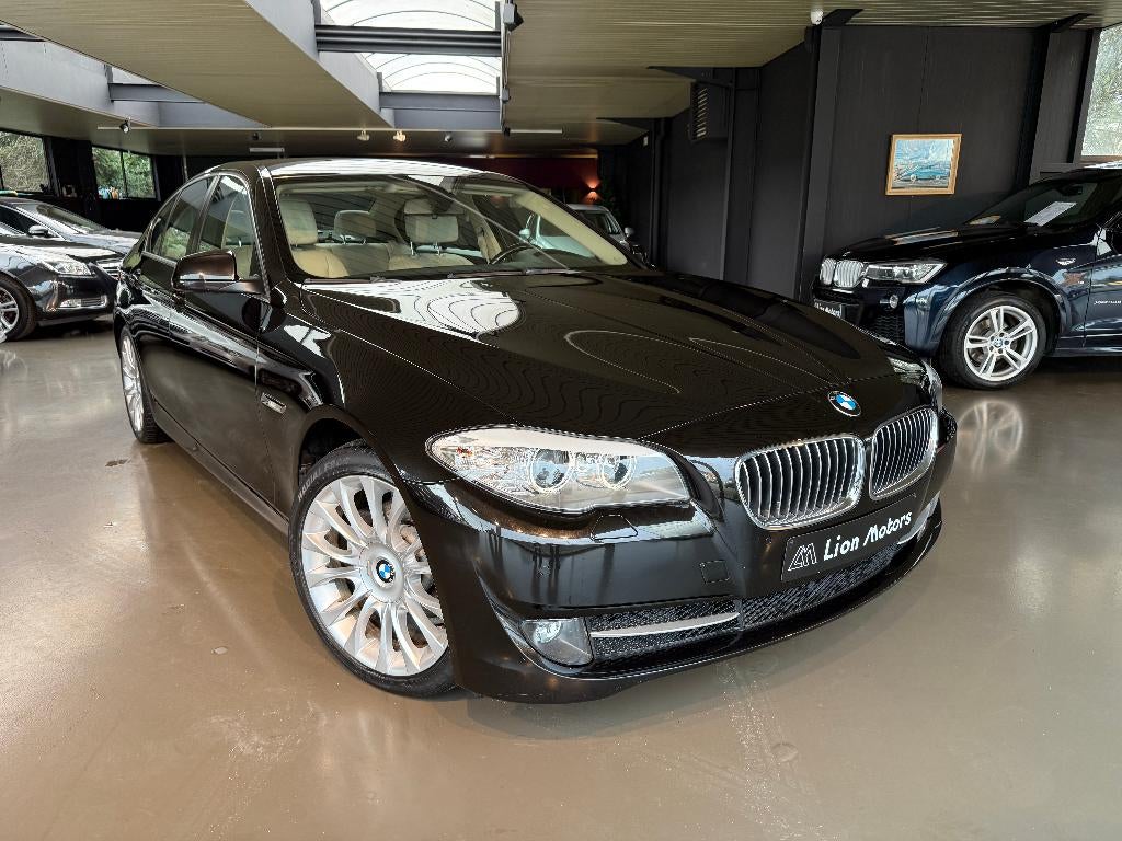 BMW 520 dA BERLINE*INDIVIDUAL KLEUR EN VELGEN* 1STE EIGENAAR, Automaat, Euro 5, Achterwielaandrijving, 1995 cc