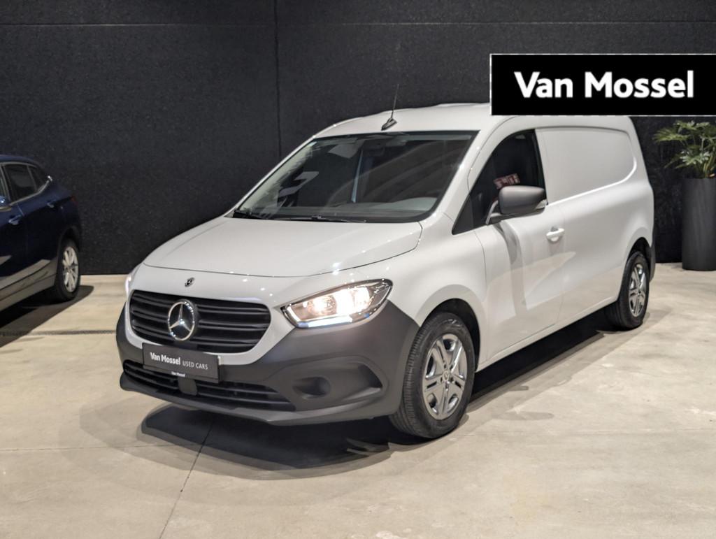 Mercedes-Benz Citan 113 L2 Base, Voorwielaandrijving, 4 deurs, Stof, Gebruikt