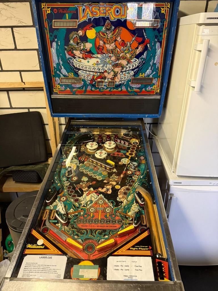 Repère laser Williams, Collections, Machines | Flipper (jeu), Enlèvement, Williams