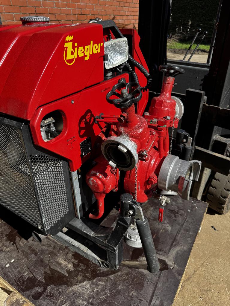 Pompe à eau Ziegler MP 1000-8 - révisée - 1000 l/min—8 bar, Enlèvement