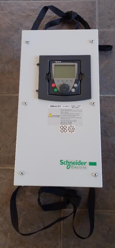 Frequentieomvormer, frequentieregelaar, 5,5KW , ATV61WU55N4, Ophalen, Nieuw