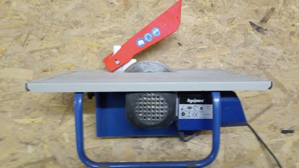 coupe carrelage, Ophalen, Gebruikt