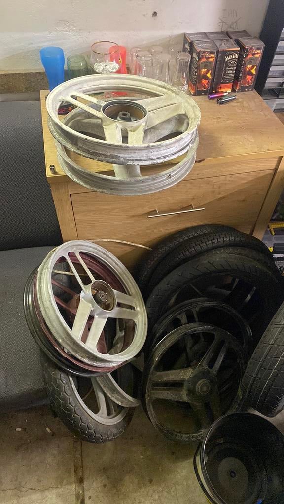 Wallaroo onderdelen, Ophalen