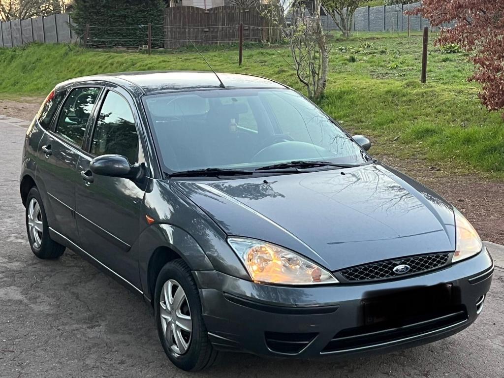 FORD FOCUS 1.4i ESSENCE AİRCO EURO4 C.T OK CARPASS, Auto's, Focus, Electronic Stability Program (ESP), Particulier, Zilver of Grijs