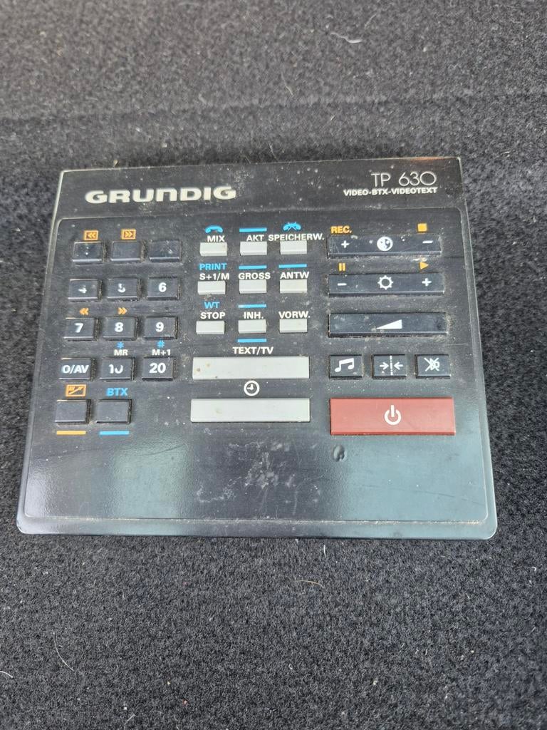 Grundig TP 630 vintage afstandsbediening. 

Modell: TP 630, Ophalen of Verzenden, Gebruikt, Grundig