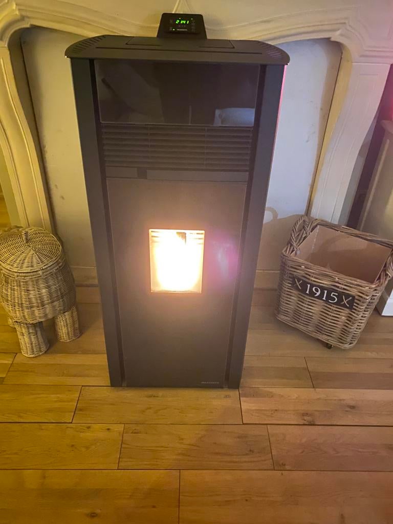 Pelletkachel te koop merk Palazzetti, Huis en Inrichting, Kachels, Ophalen, Zo goed als nieuw, Pelletkachel