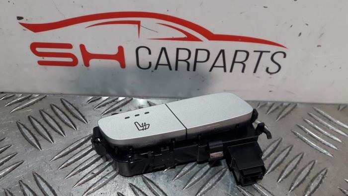 Stoelverwarmings Schakelaar van een Mercedes C-Klasse, Gebruikt, -, Ophalen of Verzenden, -