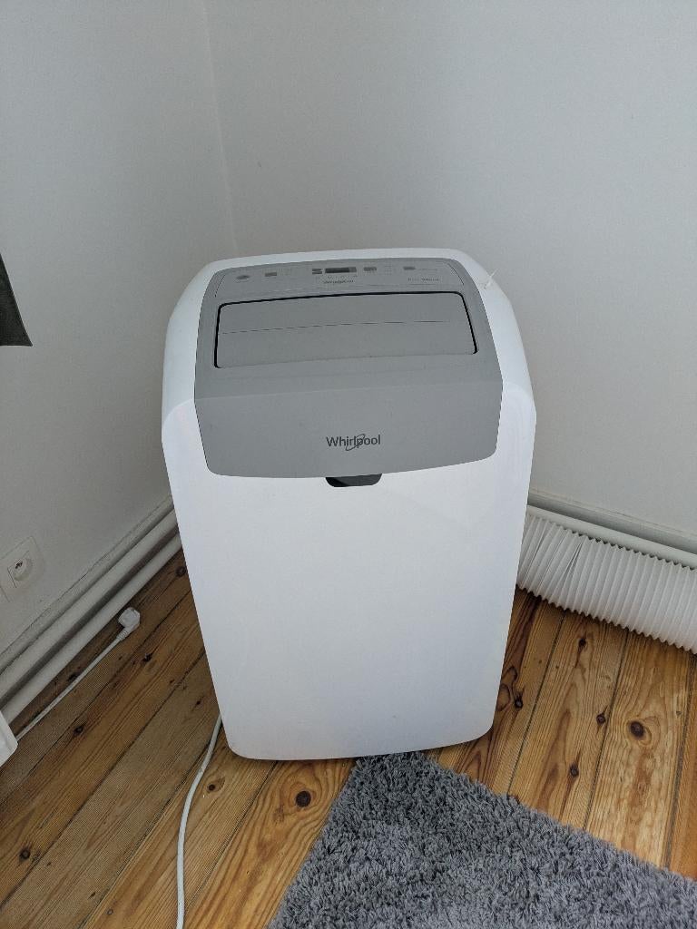 Climatiseur mobile Whirlpool Eco Silent – très bon état, Refroidissement et Déshumidification, Enlèvement, Utilisé, Télécommande