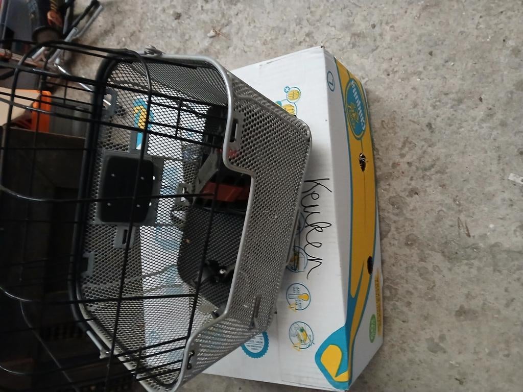 Honden mandje voor op de fits, Dieren en Toebehoren, Ophalen of Verzenden, Zo goed als nieuw