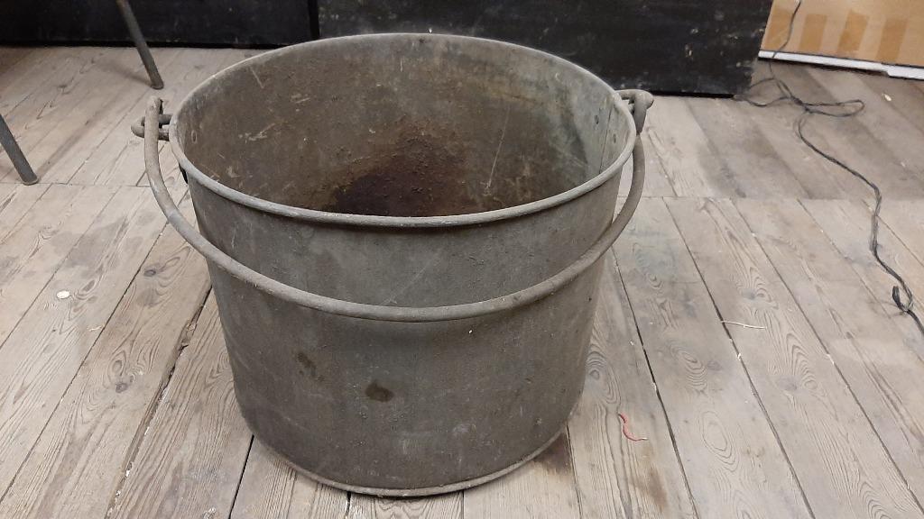 Ancien chaudron de cuisine anglaise pendant la guerre,, Collections, Objets militaires | Général, Enlèvement