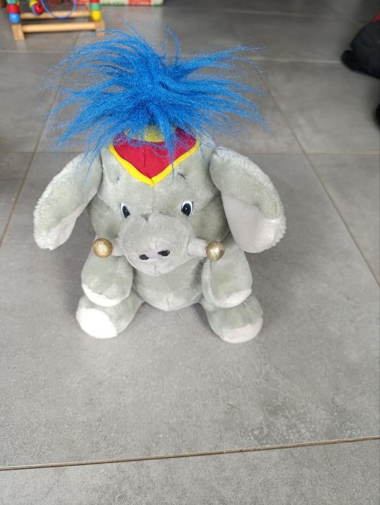 Peluche éléphant Dumbo, Enfants & Bébés, Enlèvement, Comme neuf, Éléphant