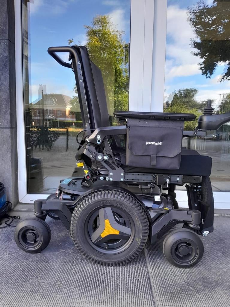 Permobil M1 Elektrische Roelst elektrische rolstoel, Ophalen of Verzenden, Zo goed als nieuw, Elektrische rolstoel