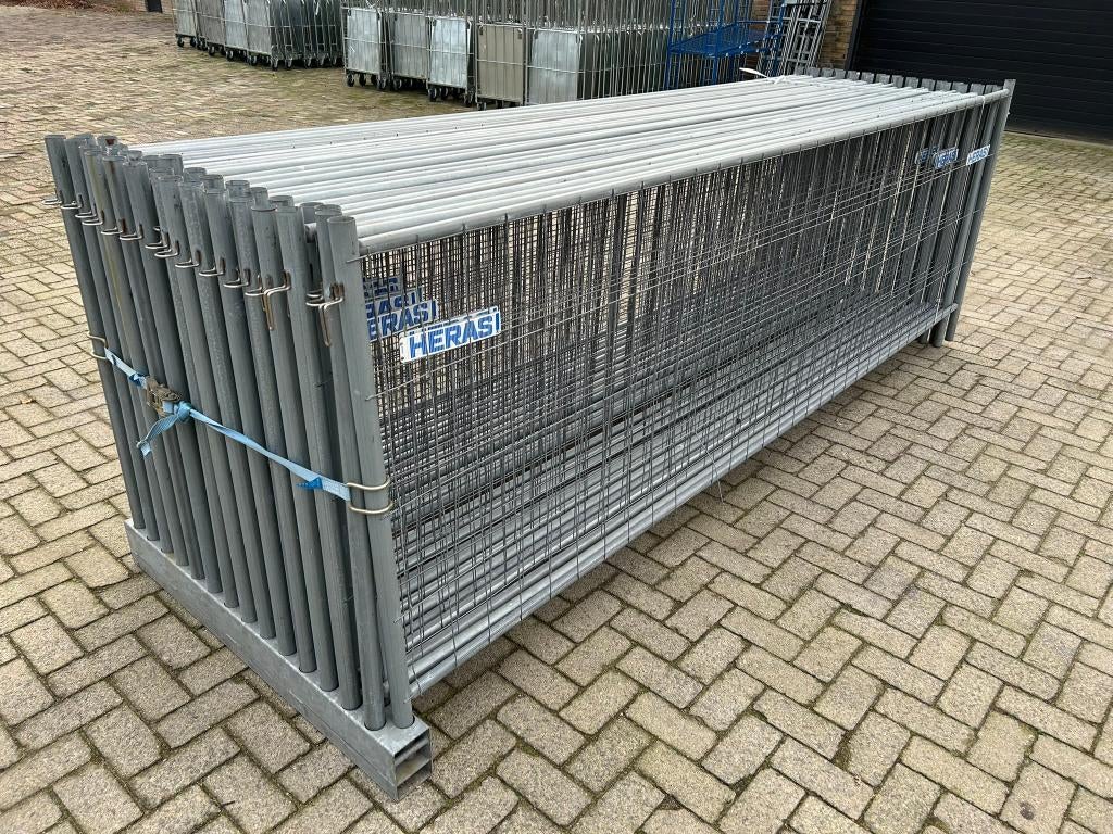 Heras M100 bouwhek/bouwhekken laag model 3.50x1.20M gebruikt, Doe-het-zelf en Bouw, Lieren en Takels, Gebruikt, Ophalen
