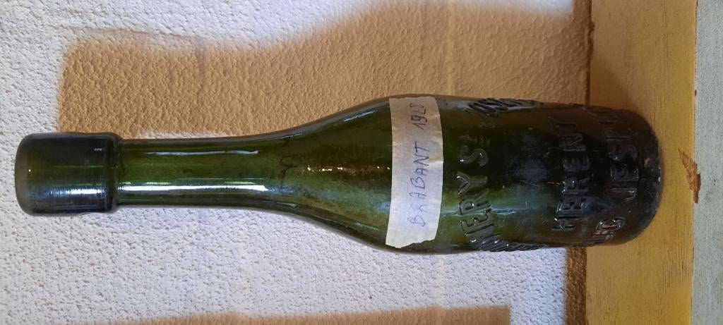 Ancienne bouteille de bière verte., Enlèvement ou Envoi, Utilisé