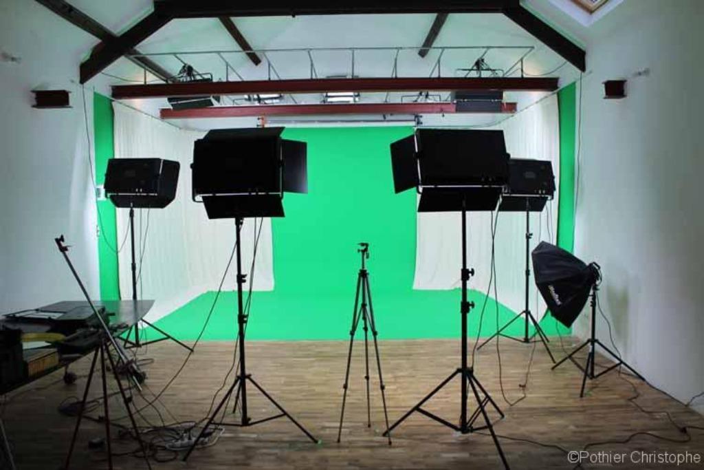 Location studio green key chromakey Bruxelles fond vert, Enlèvement, Comme neuf, Studio photo complet