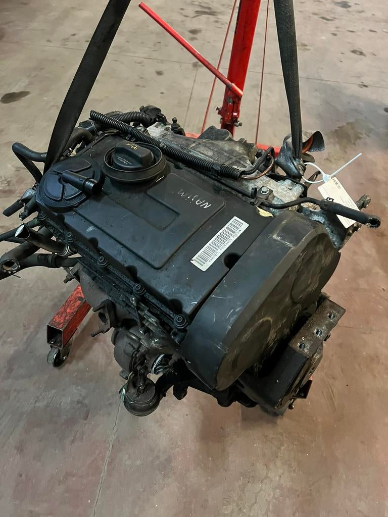 MOTOR VOLKSWAGEN GOLF 2.0 DIESEL, Auto-onderdelen, Ophalen, Volkswagen