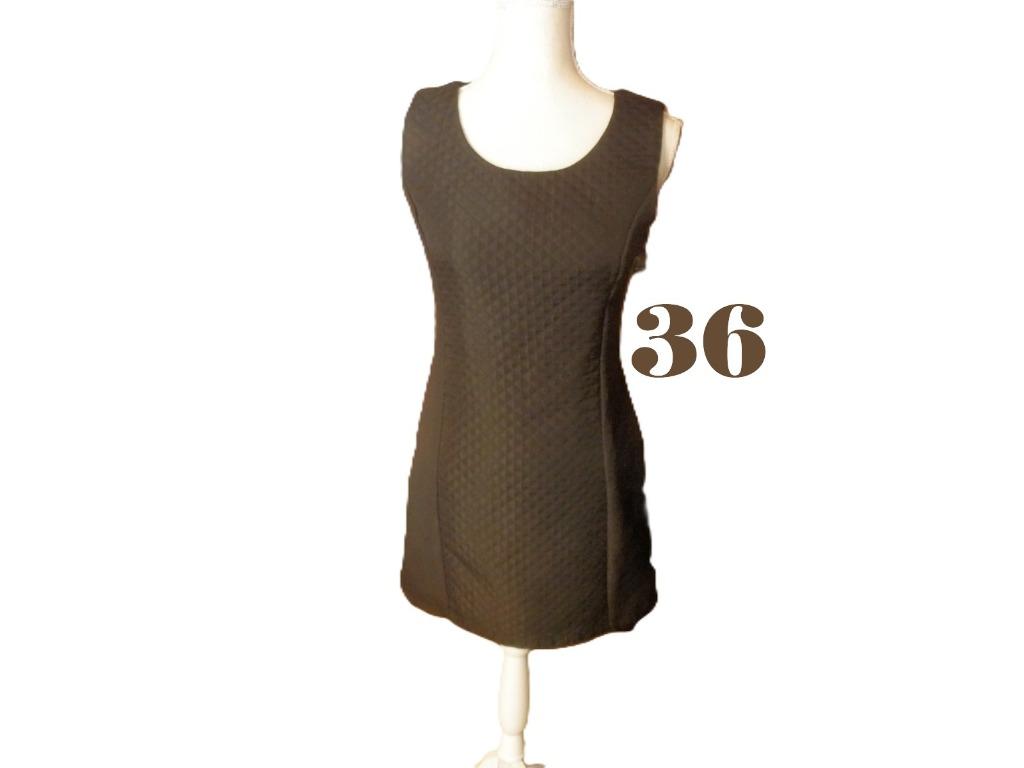 (63) -robe femme t. 36 noire - unika -, Unika, Zwart, Ophalen of Verzenden, Zo goed als nieuw