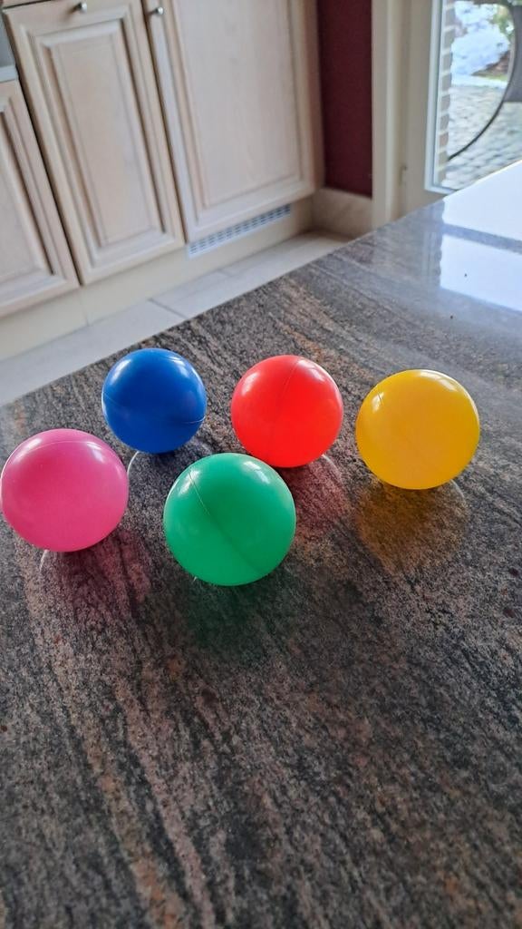 Boules en plastique (piscine à balles), Enlèvement