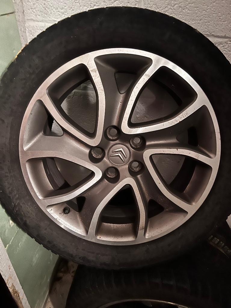 Jantes alu 18’, Pneus hiver, Véhicule de tourisme, 18 pouces, Enlèvement