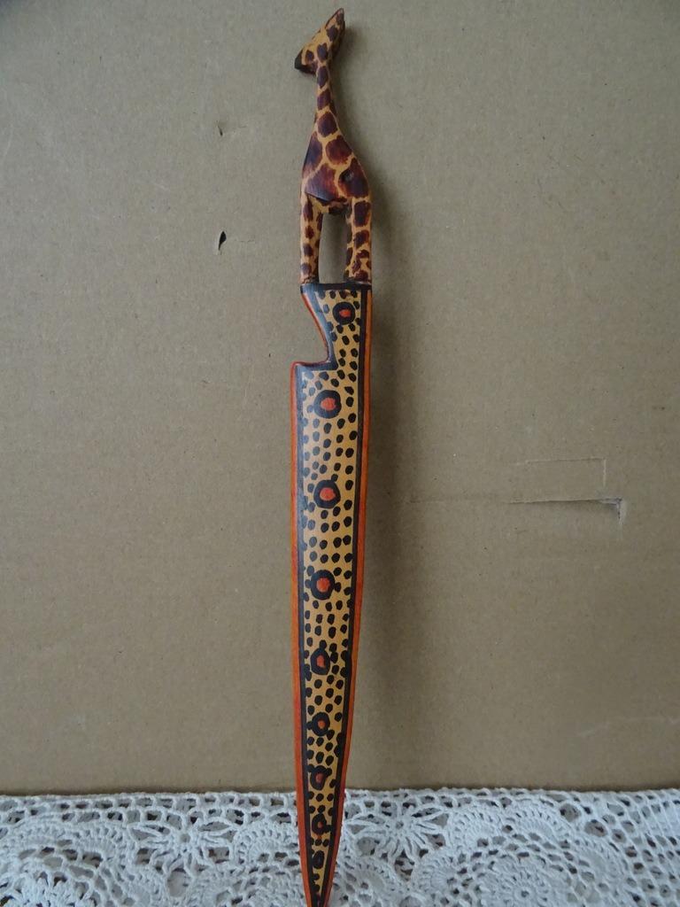 Curiosa Afrikaanse houten brievenopener giraffe 28cm 1980, Antiek en Kunst, Ophalen of Verzenden