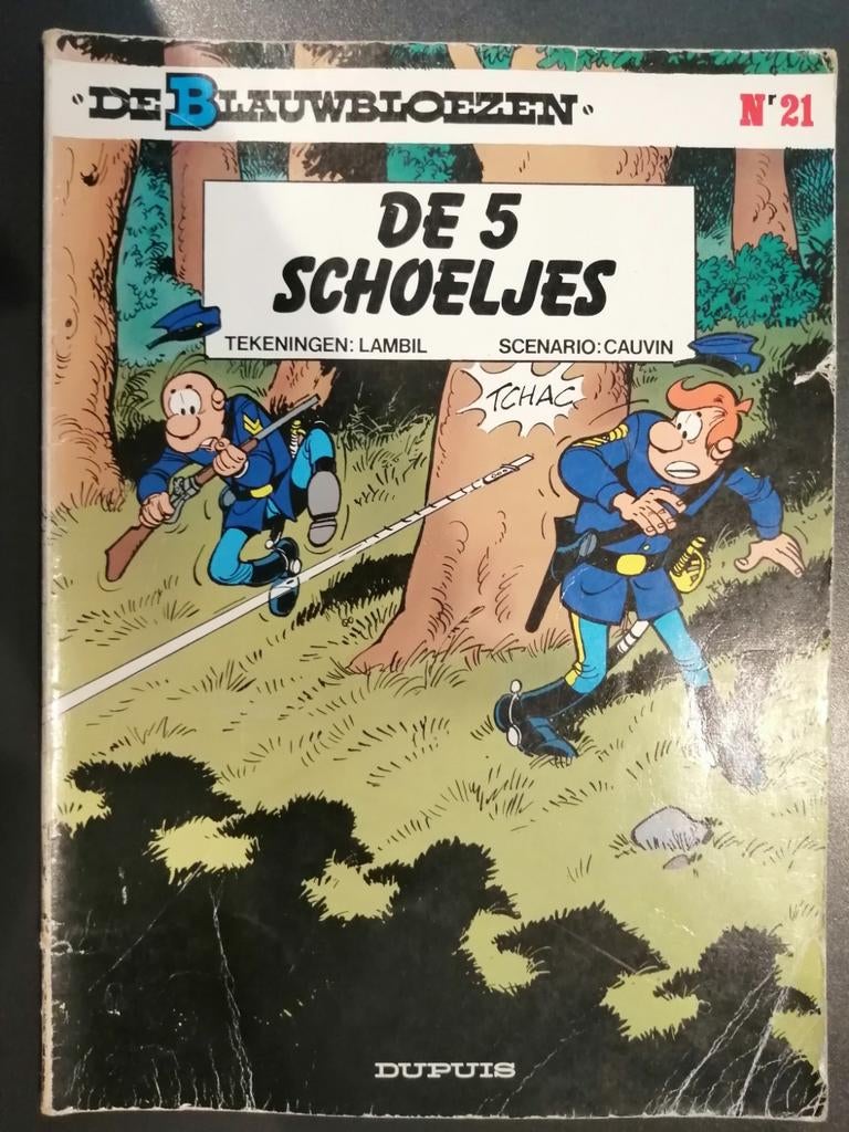 De blauwbloezen de 5 schoeljes stripboek, Eén stripboek, Ophalen of Verzenden, Gelezen