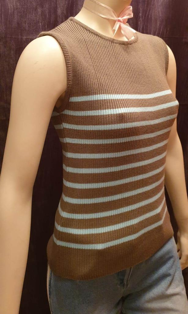 Mouwloze kaki sweater met hemelsblauwe streep, Ophalen of Verzenden, Zo goed als nieuw, Maat 38/40 (M), Overige kleuren