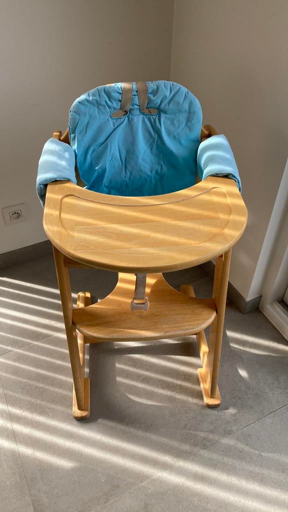 chaise pour bébé, Enfants & Bébés, Chambre d'enfant | Tables & Chaises, Enlèvement, Utilisé
