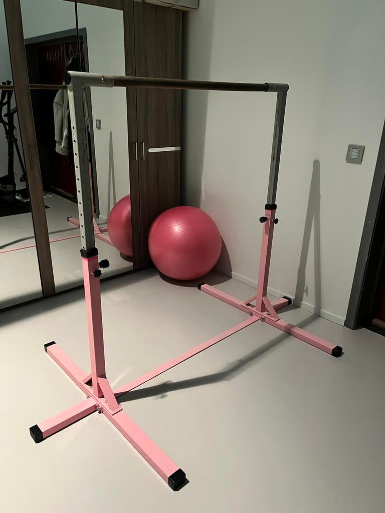 Canne de gymnastique ajustable, mât, Enlèvement, Utilisé, Rose, Matériel