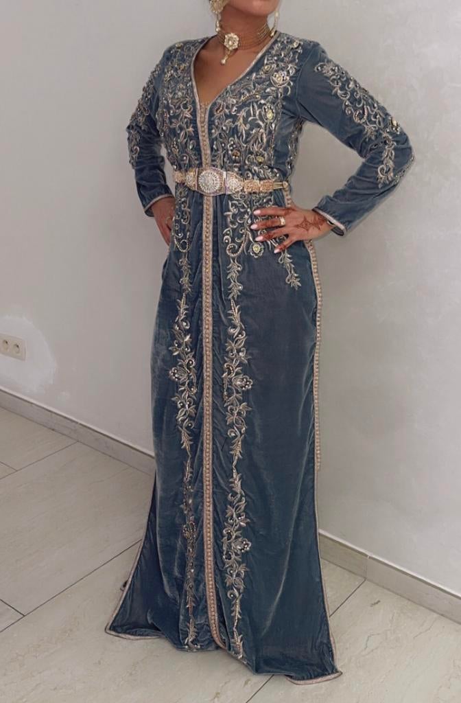 Blauwgrijze kaftan, Comme neuf, Enlèvement, Bleu, Autres types