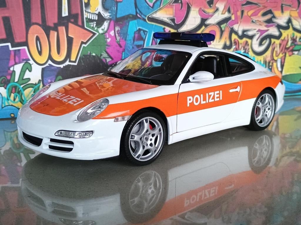 Porsche Carrera 4S Police Welly 1/18 --ÉTAT NEUF--, Hobby & Loisirs créatifs, Voitures miniatures | 1:18, Enlèvement ou Envoi