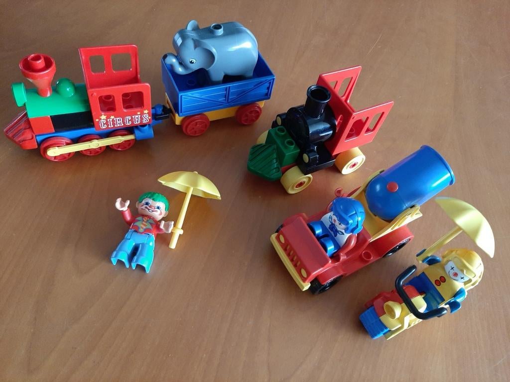 Circus trein en clowns duo., Kinderen en Baby's, Speelgoed | Duplo en Lego, Ophalen of Verzenden, Duplo