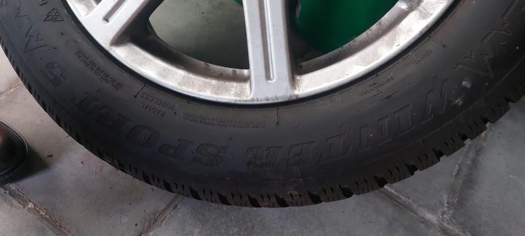 Pneus d'hiver Dunlop Citroën Picasso 205/60 R16 H92, Autos : Pièces & Accessoires, Pneus & Jantes, Pneus et Jantes, Pneus hiver