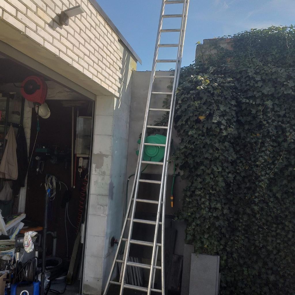 Aluminium schuifladder 2 delen, Ophalen