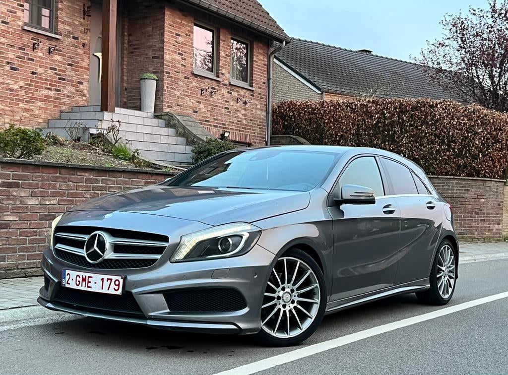 Mercedes A180 full AMG benzine euro6, Autos, Achat, Euro 6, Noir, 5 portes